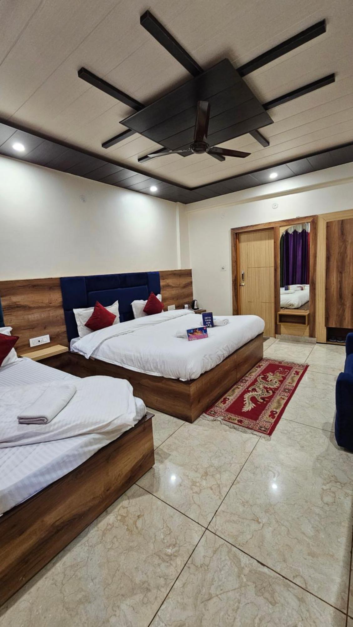 מקלוד גאנג' Green View Hotel And Restaurant מראה חיצוני תמונה