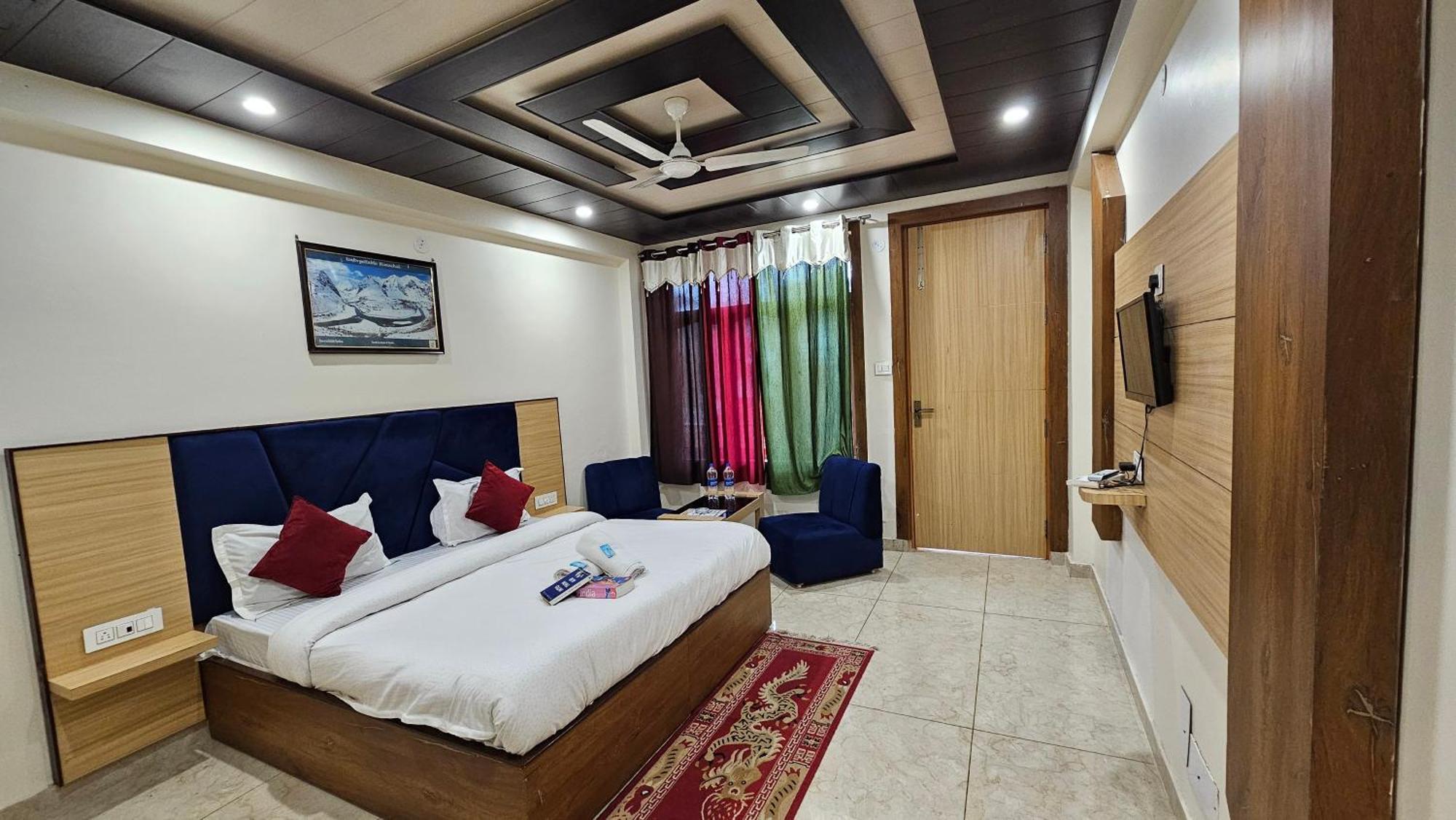 מקלוד גאנג' Green View Hotel And Restaurant מראה חיצוני תמונה